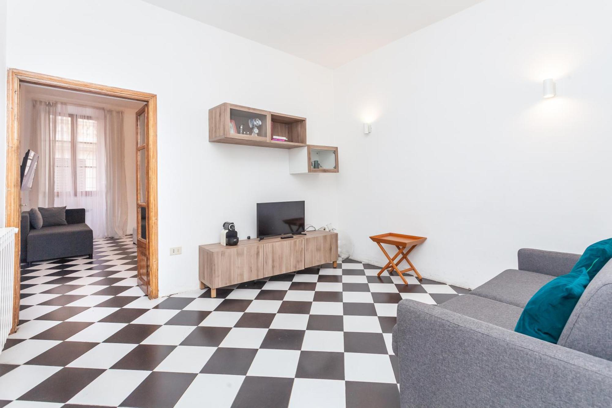 Apartment Palazzo Sant'elena - By Openroma